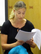photo of Kara reading
